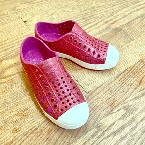 Native Jefferson Kids Slip on shoes size C12